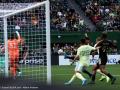 lafc041126-23