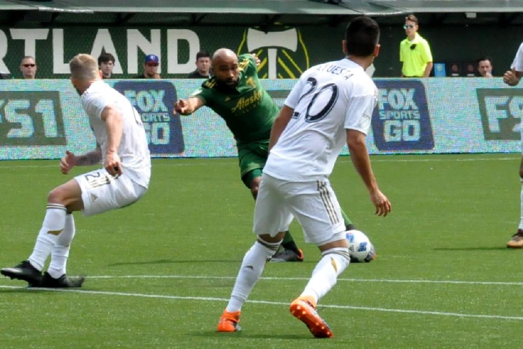 Late Armenteros goal lifts Timbers to 2-1 win over LAFC