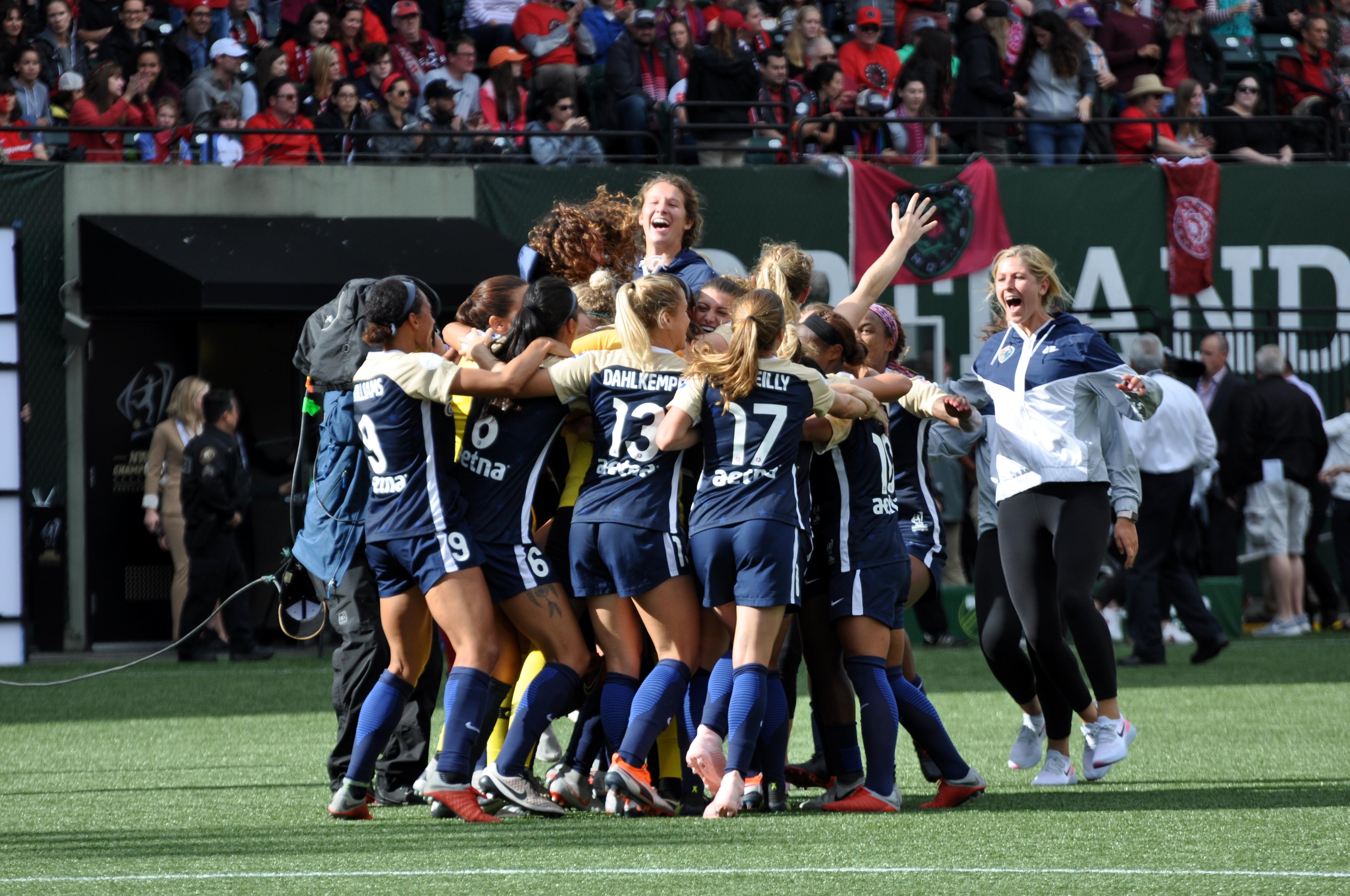 Thorns vs. North Carolina photo gallery – NWSL Championship