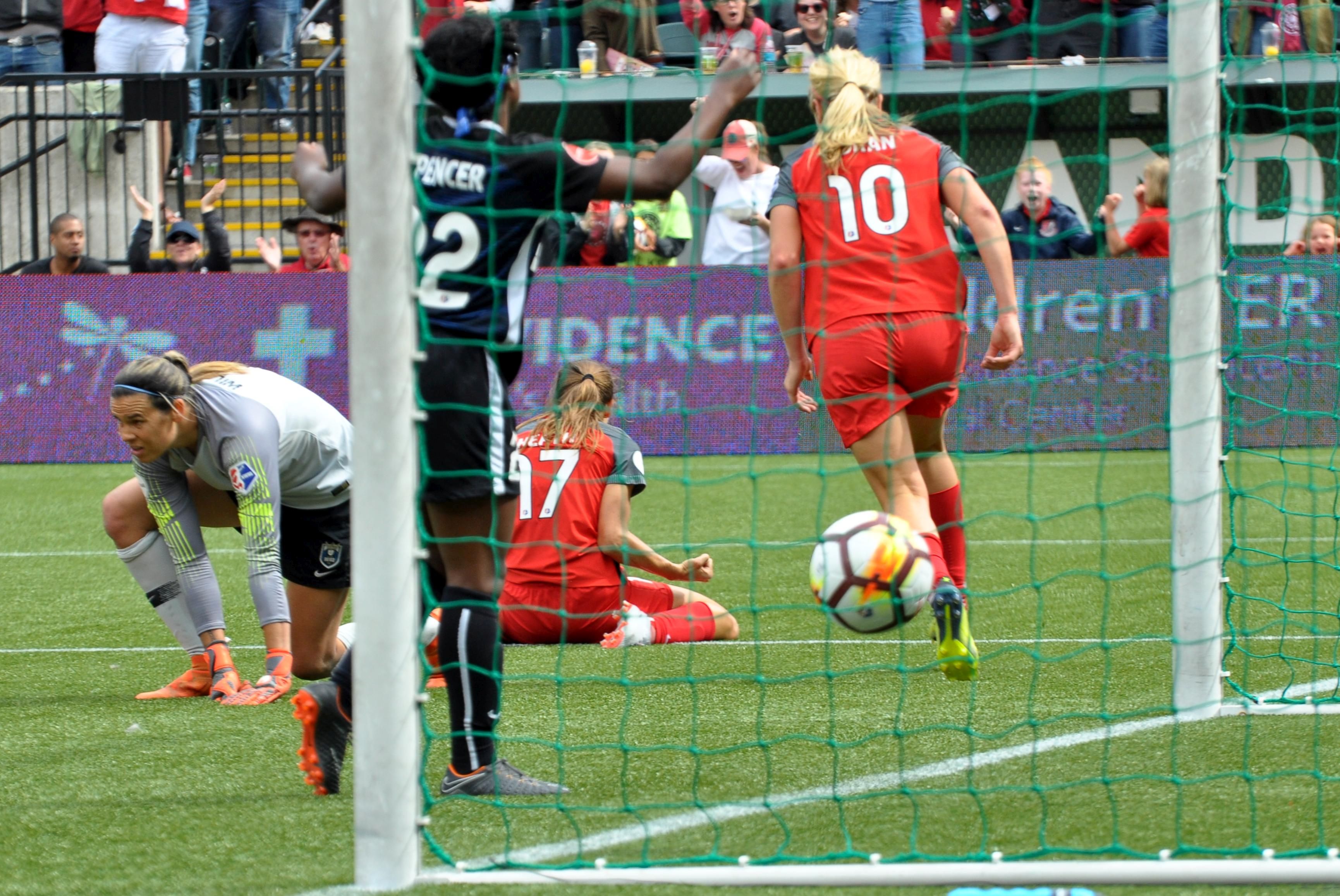 Thorns rally for 2-1 win over Seattle and spot in NWSL Championship