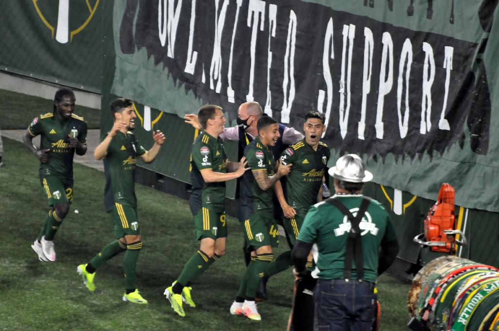 Timbers draw 1-1 with Club América on last-gasp penalty kick