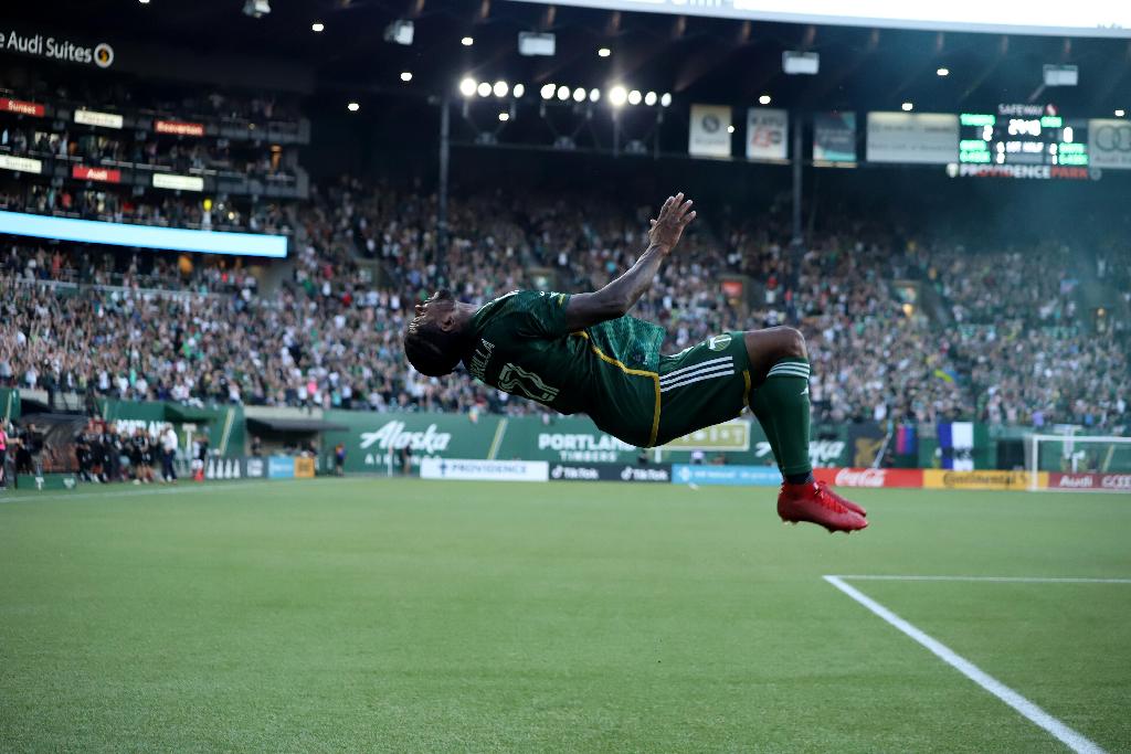 Diego Valeri’s Ring of Honor night ends with 3-2 Timbers win over Columbus